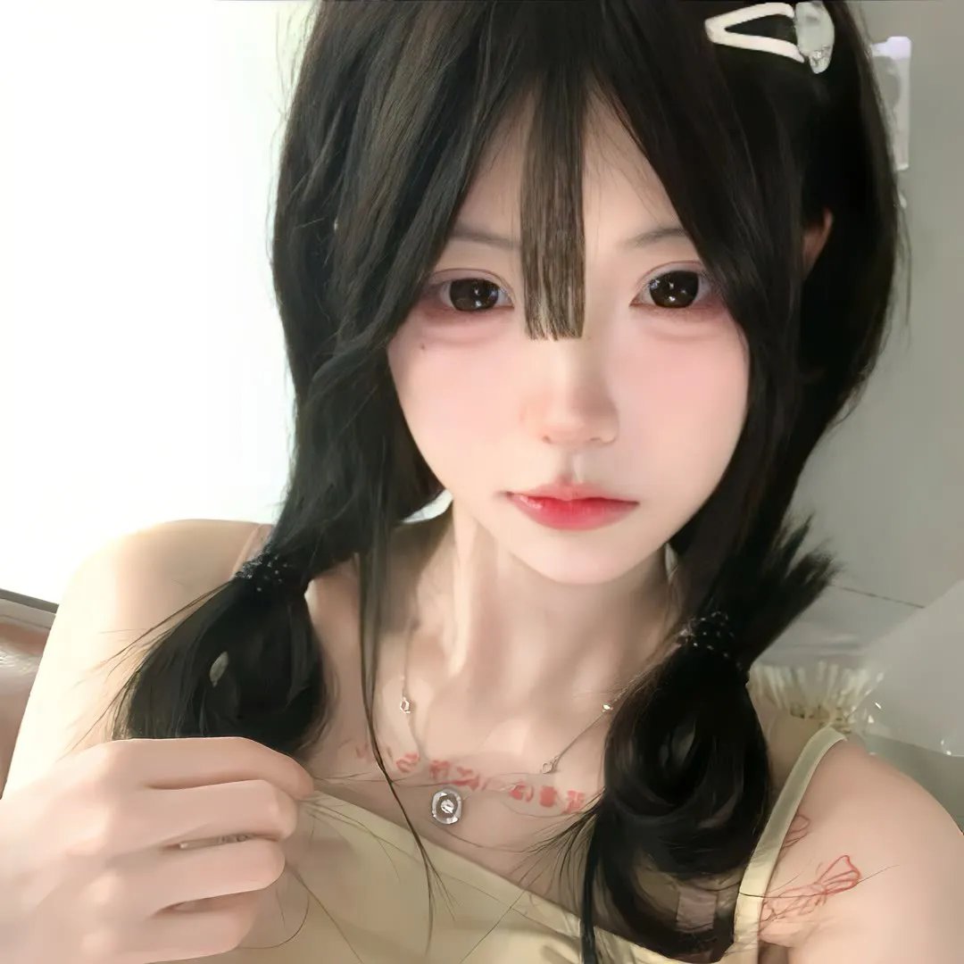 罗西与莫妮卡之骊靬情